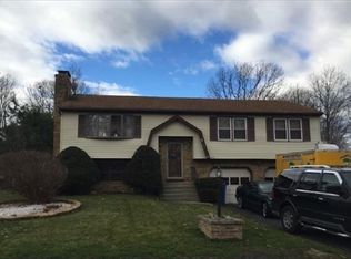 55 Woodmere Rd, Waterbury, CT 06705