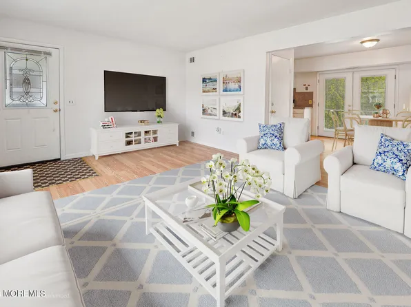 5 Indiana Court #B, Matawan, NJ 07747