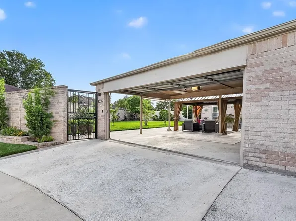 8335 Wind Veil Dr, Houston, TX 77040