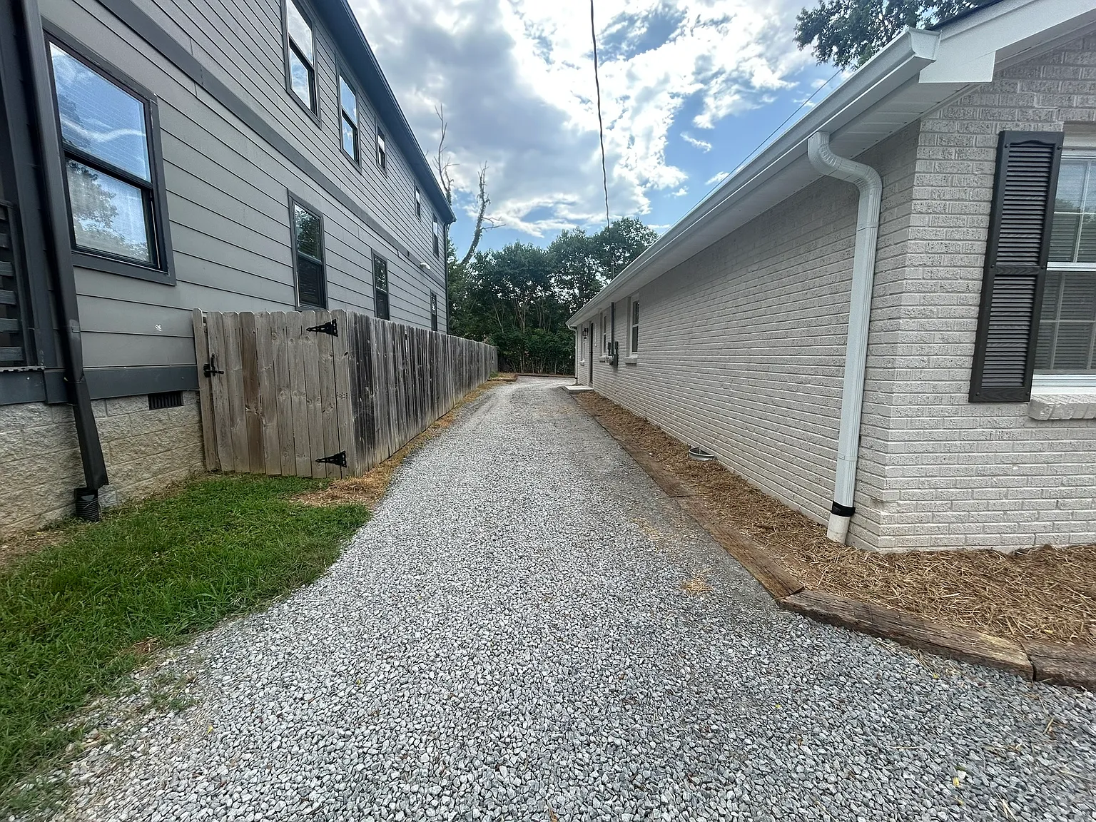 2 bed, 700 sqft, $1,800 — Photo 4