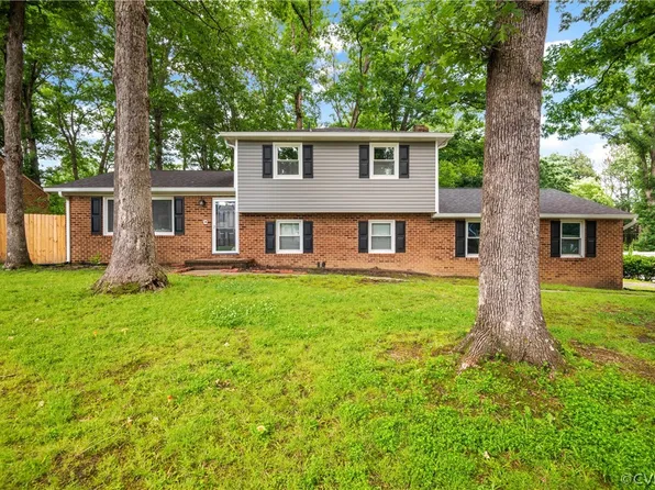 206 Windmere Dr, Colonial Heights, VA 23834