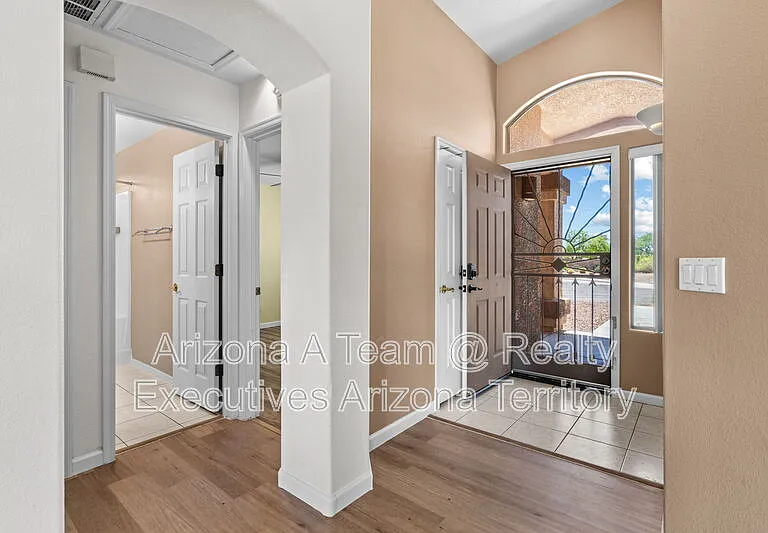 8969 E Martha Root Ct — Photo 3