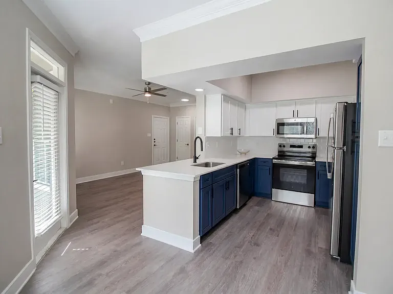 Aura at Westchase — Photo 15
