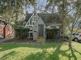 3496 E Scarborough Rd, Cleveland Heights, OH 44118