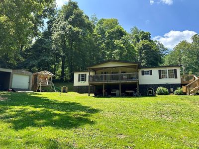 105 Clays Br, Naoma, WV, 25140