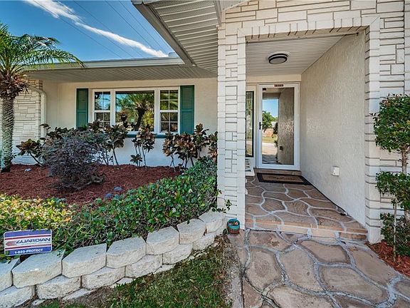 3rd image of 1599 Coachlight Way