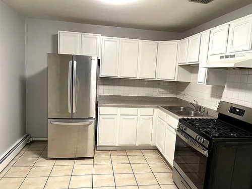 131 Washington St #1 Photo 1