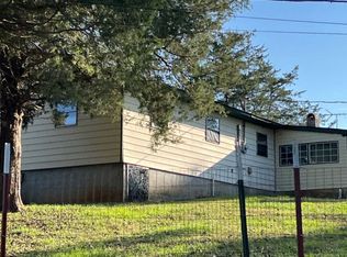 990 Chicken Dave Rd, Whitwell, TN 37397