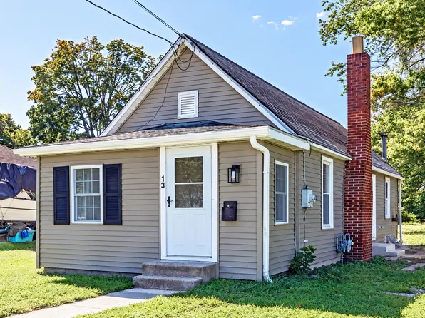 13 Broad St, Deepwater, NJ 08023