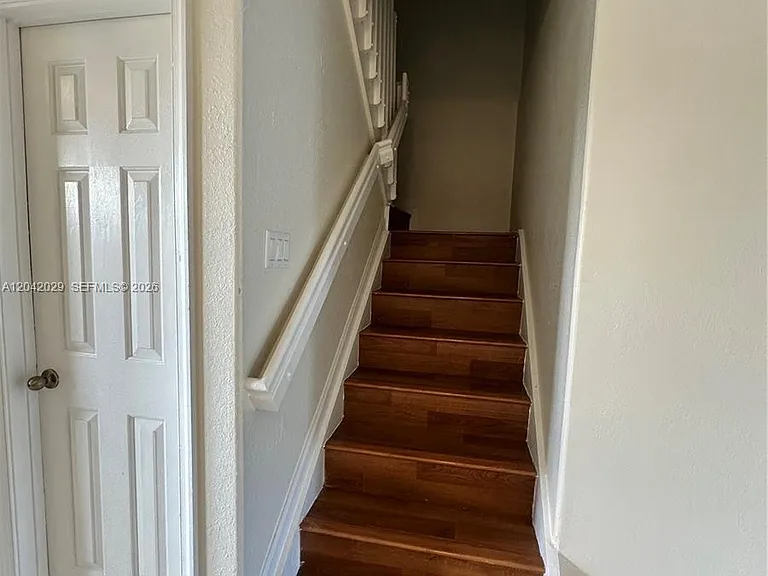 2704 SE 15th Pl — Photo 28
