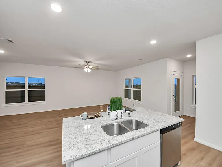 4632 Spoon Bill Cove Dr — Photo 18