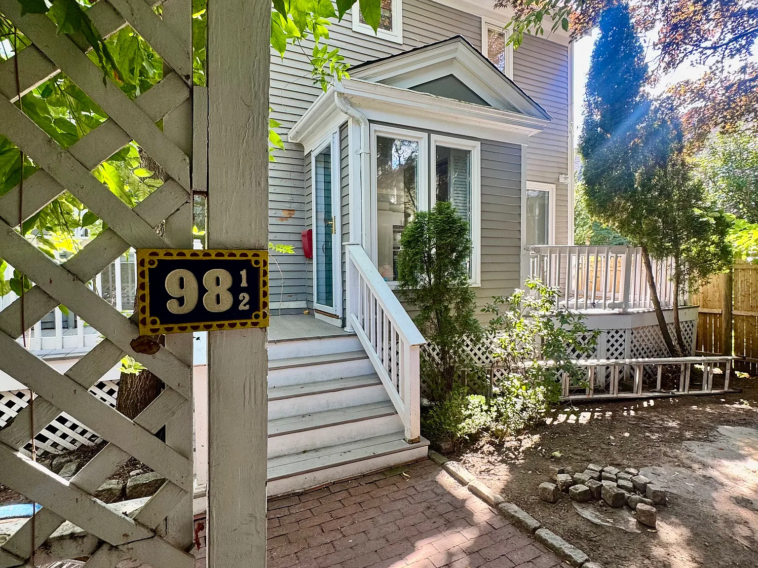 3 bed, 1273 sqft, $5,500 — Photo 1