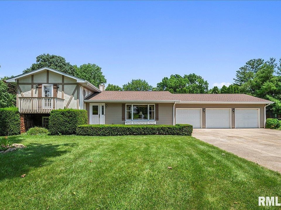 1st image of 18 Oak Wind Rd