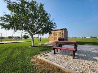100 Indigo Dr, Palacios, TX 77465