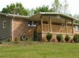 795 Nichols Rd, Lenoir City, TN 37772