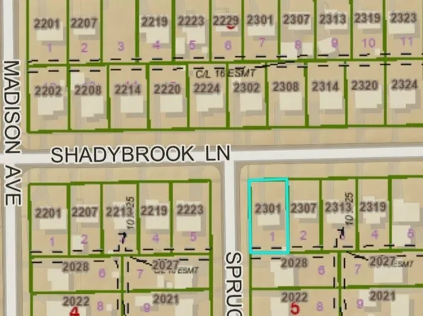 2301 E Shadybrook Ln, Wichita, KS 67214