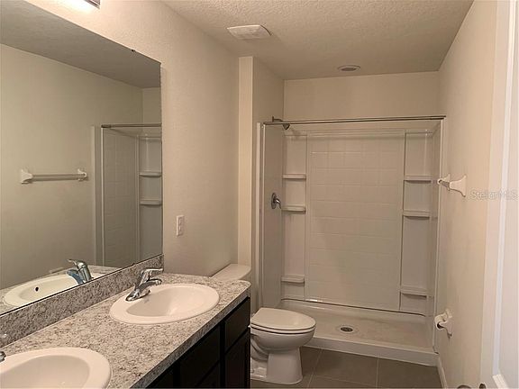 5th image of 820 Wiltonway Dr