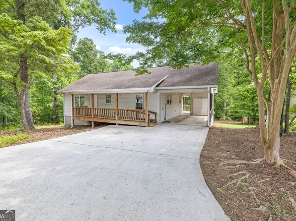 270 Salome Dr, Clarkesville, GA 30523