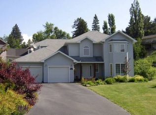 992 Peachtree Dr, Moscow, ID 83843