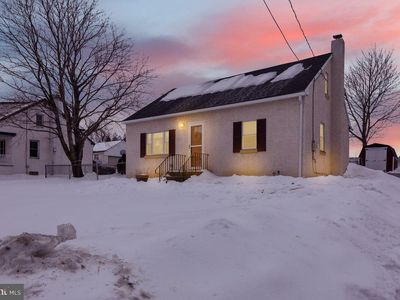 757 N Manor Rd, Elverson, PA, 19520