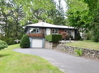 32 Farview Cir, Watertown, CT 06795