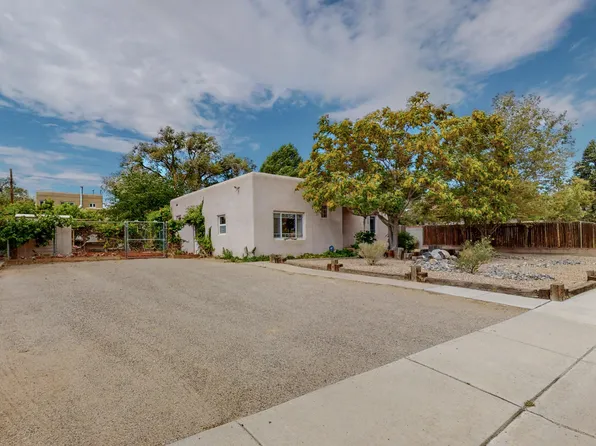 1805 Ridgecrest Cir SE, Albuquerque, NM 87108