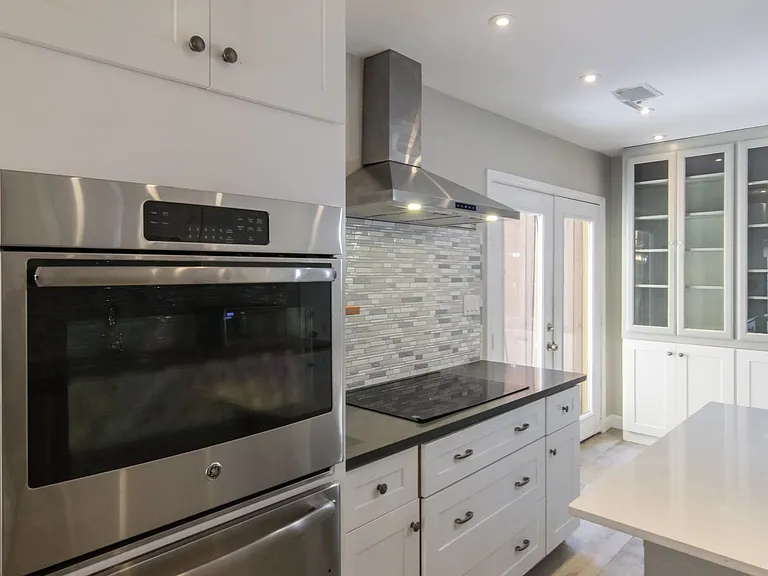 3142 Royal Gable Dr — Photo 17