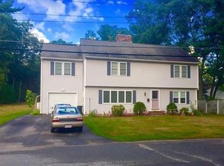 15 Housatonic Ave, Chelmsford, MA 01824