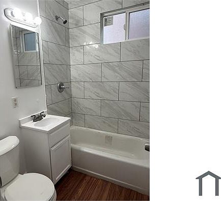 4th image of 234 W Century Blvd #4