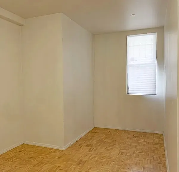 28 Maujer St #1 — Photo 4