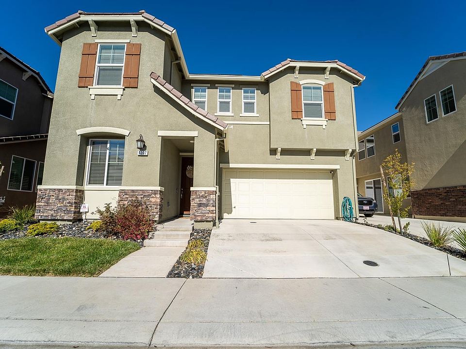 1st image of 1207 Starflower Ln