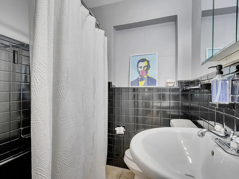 415 S Hyer Ave #A — Photo 10
