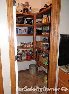 Large Walk-in Pantry!