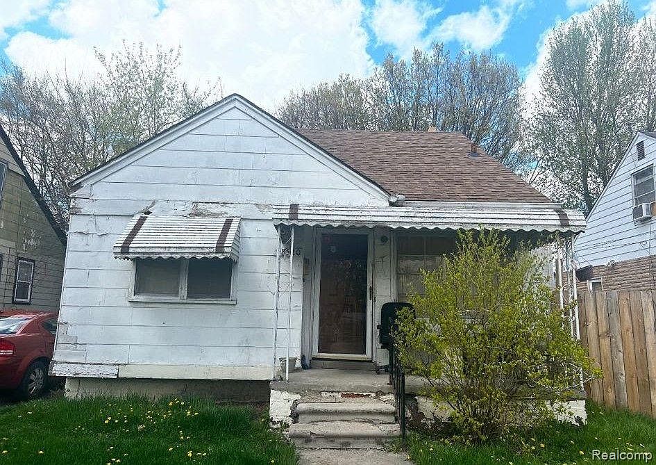 1st image of 18520 Tireman St