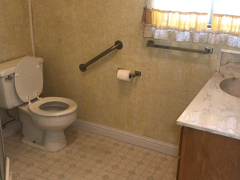 23010 Placer Dr — Photo 7