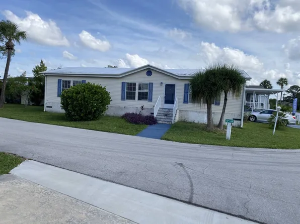 7406 43rd Dr N, Riviera Beach, FL 33404