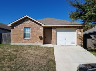 9611 Acadian Dr, San Antonio, TX 78245