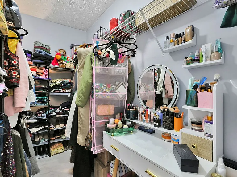 541 Lantern Wood Dr — Photo 24