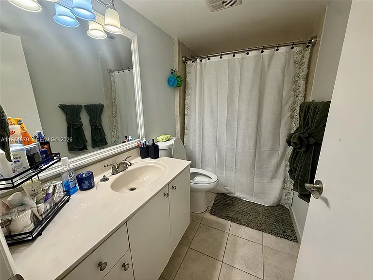 10413 N Kendall Dr #B208 — Photo 9