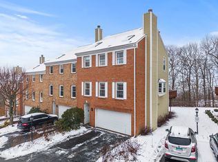 22 Kingswood Dr #22, Bethel, CT 06801