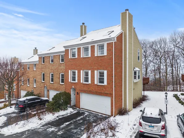 22 Kingswood Drive #22, Bethel, CT 06801