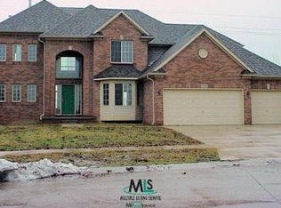 47078 Blue Jay, Macomb, MI 48044