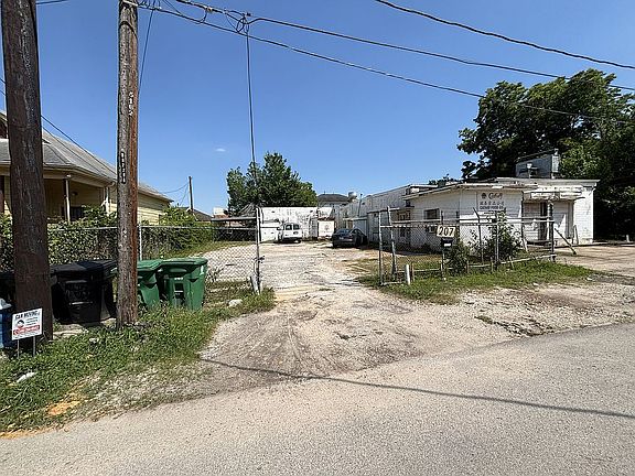 2nd image of 207, 211 AND 213 Nagle St