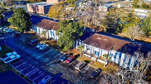 Residences at Cooper Bend Photo 1
