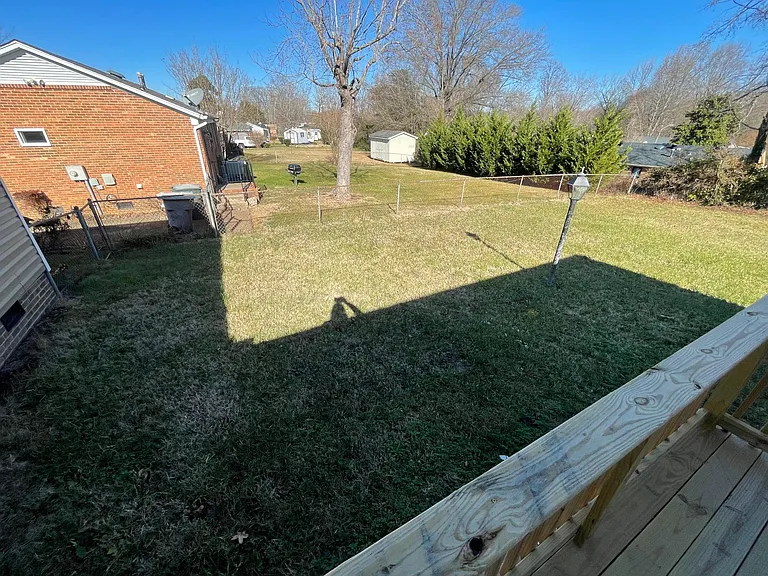 1514 Glenridge Rd — Photo 12