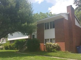 3709 Southampton Ct, Raleigh, NC 27604