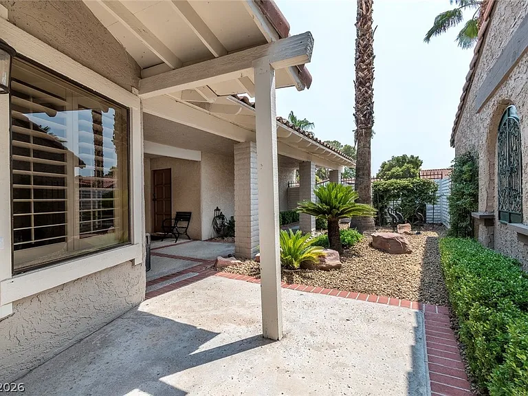 2312 Plaza Del Prado — Photo 34