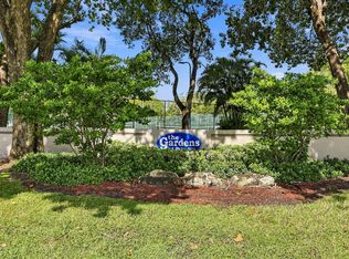 717 Gardens Drive #206, Pompano Beach, FL 33069