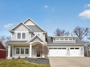 2801 Tee Time Rd SE, Rochester, MN 55904