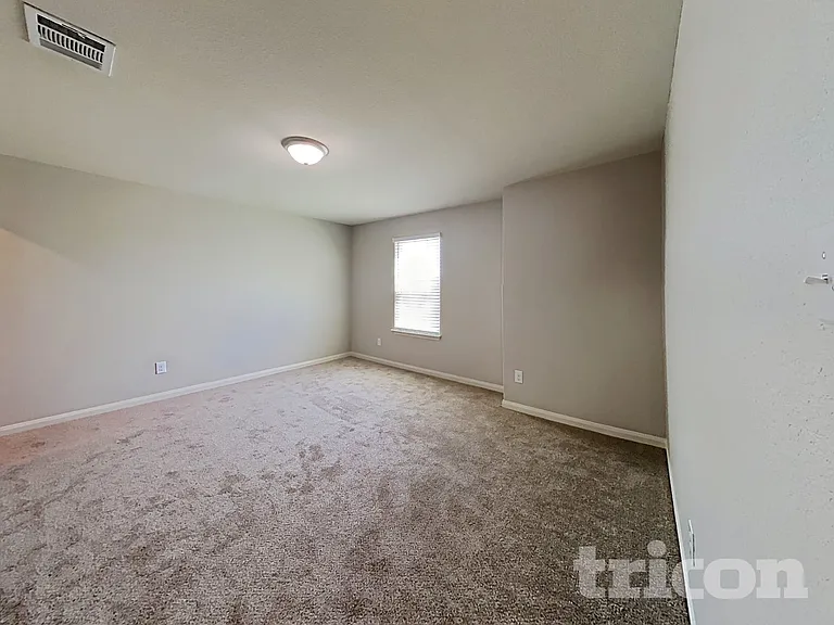 524 Yearwood Ln — Photo 13